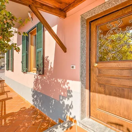 Апартаменты Elegante Casa Tranquilla Vicino Citta