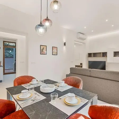 Elegante Casa Tranquilla Vicino Citta *